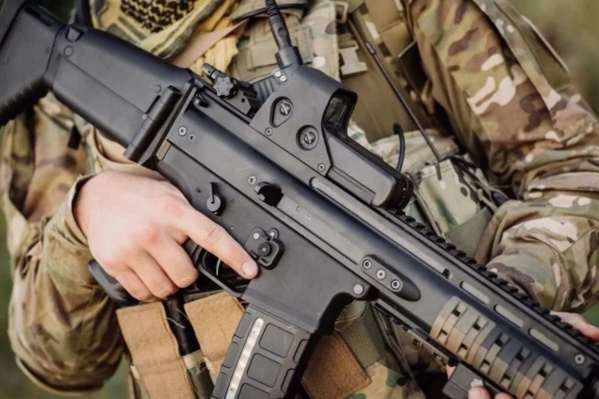    Чаще всего в рядах ВСУ из иностранцев служат поляки, грузины, американцы, англичане и немцы.