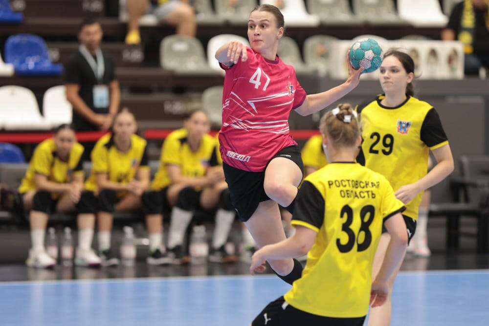    "Мне кажется, ближе к концу Кубка губернатора сыгранность у нас стала улучшаться"