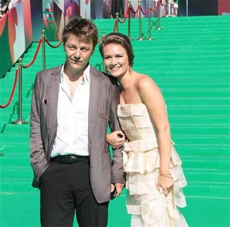 

Дочь Владимира Машкова давно обосновалась в Нью-Йорке. Она вышла замуж за американца Александра Слободяника, воспитывает детей и играет в театре. Мария делится кадрами закулисья в соцсетях, но семейные фото показывает редко.