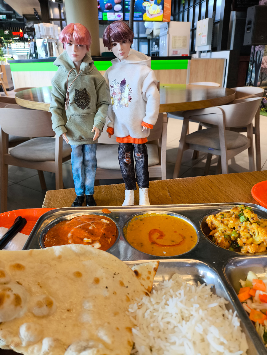 Подача напоминает армейскую)) 