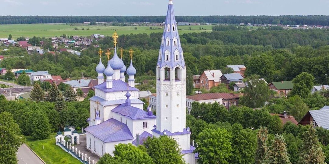 Крестовоздвиженский храм в Палехе: история, архитектура и уникальные росписи