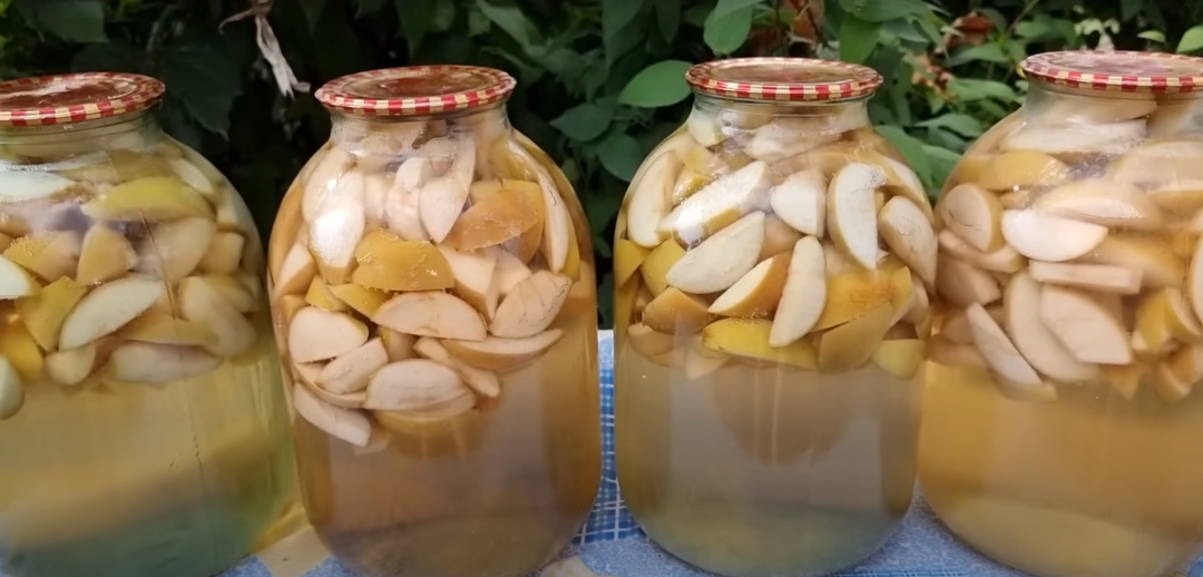 Компот из яблок на зиму: без стерилизации, а вкус как из детства