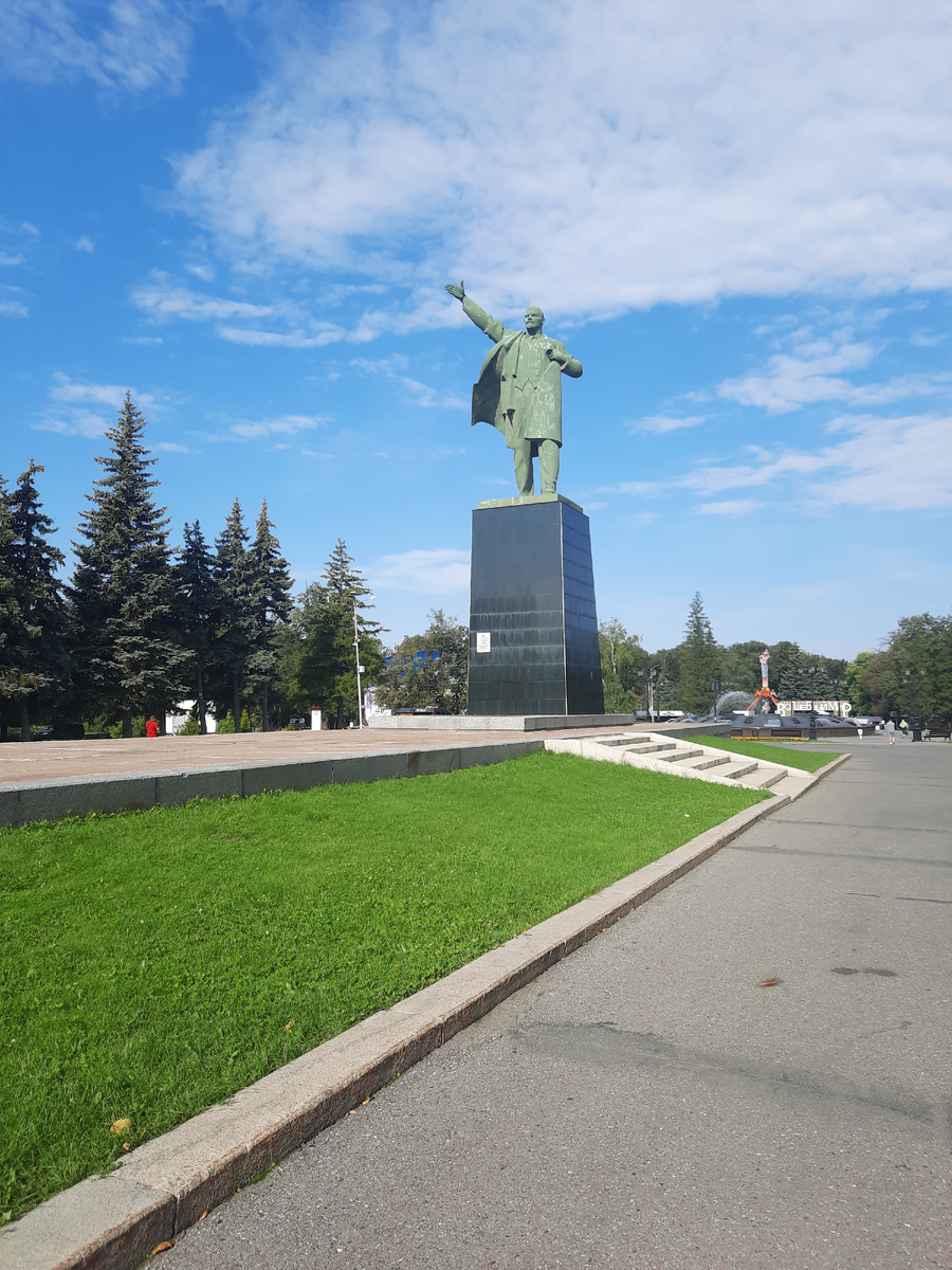 Площадь Ленина