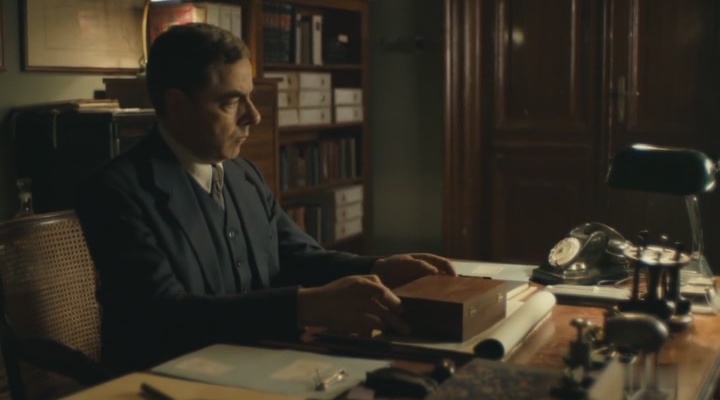 Кадр из фильма «Мегрэ на Монмартре» (2017)