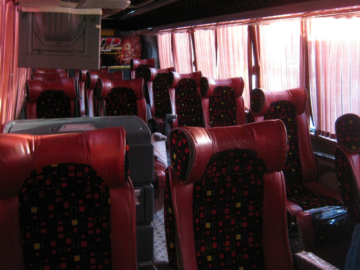 Автобус Тегеран - Шираз компании "VIP"