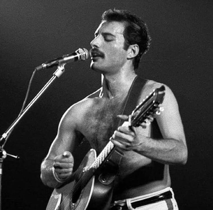 Фредди Меркьюри