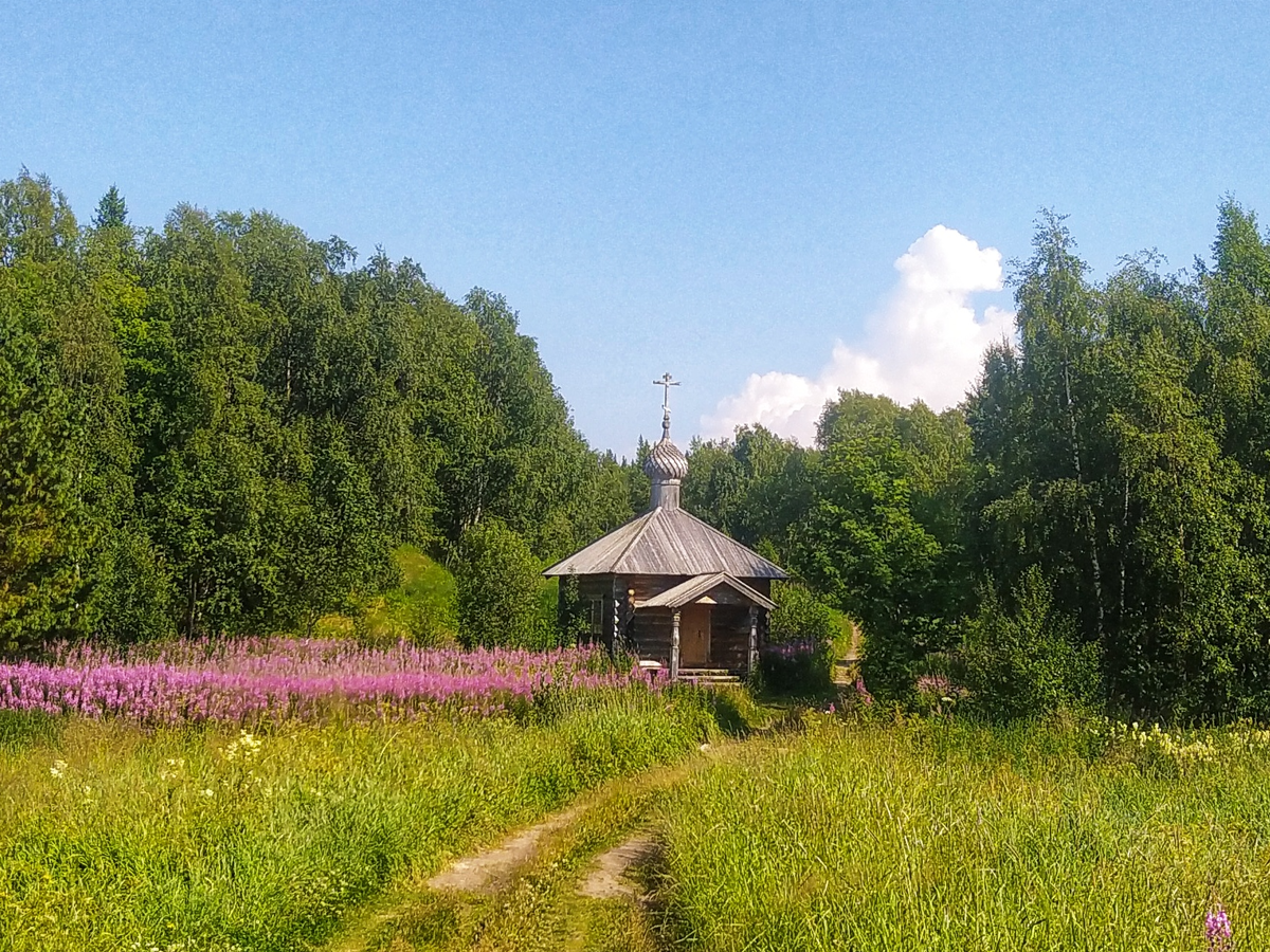 Часовня в честь иконы Богородицы "Знамение". Фото автора