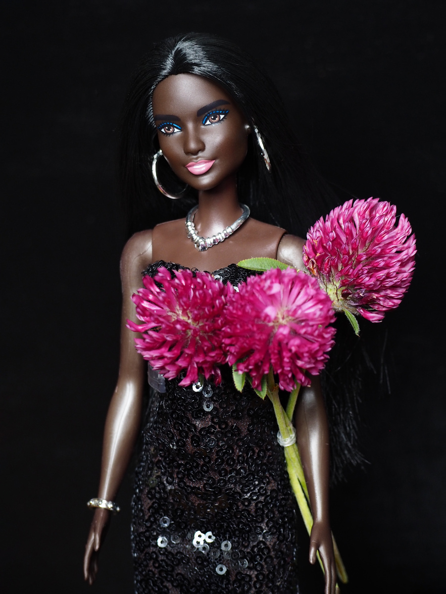 Barbie Fashionistas #90.
