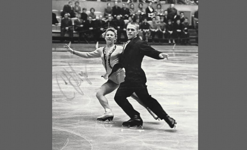 Сложно представить, что в юном возрасте Жук был неуклюжим, с лишним весом