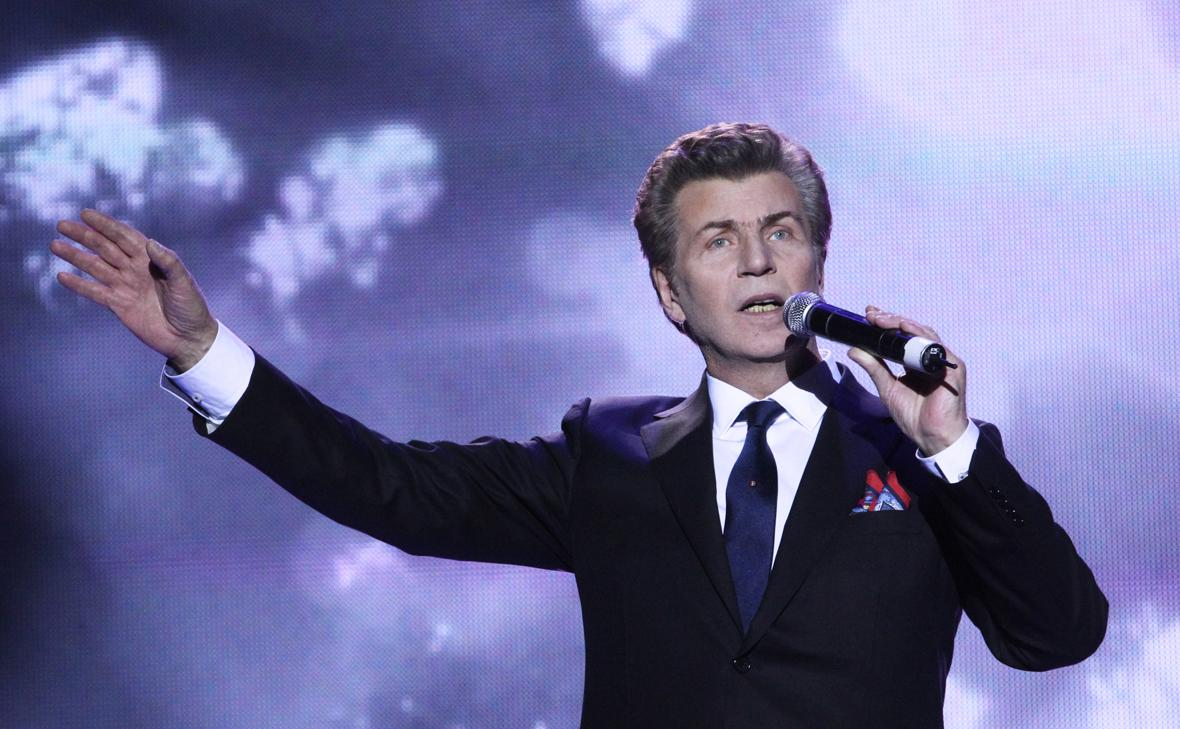 Фото Ярослава Евдокимова на сцене