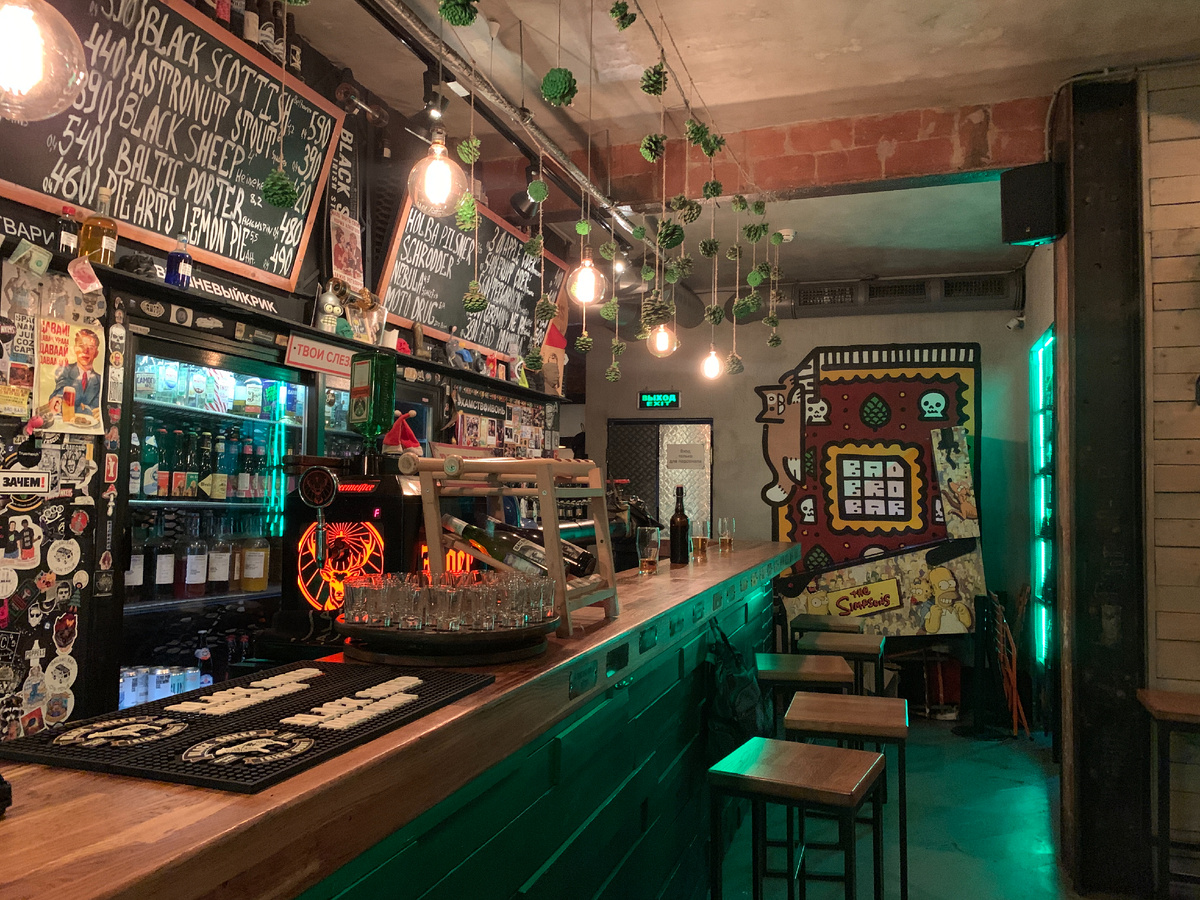 Интерьер Bad Bro Bar