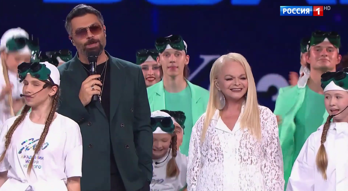 Алексей Чумаков и Лариса Долина.