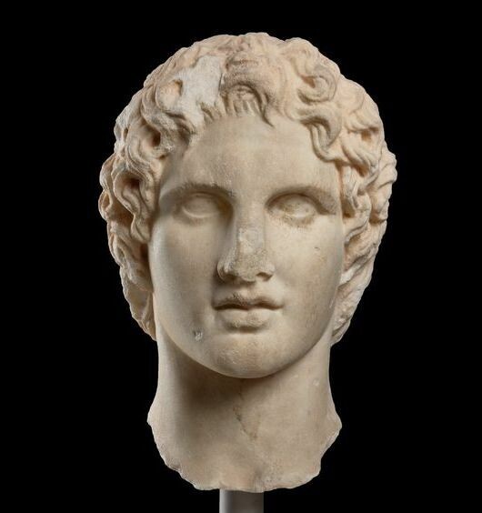 Портрет Александра, найденный на афинском Акрополе