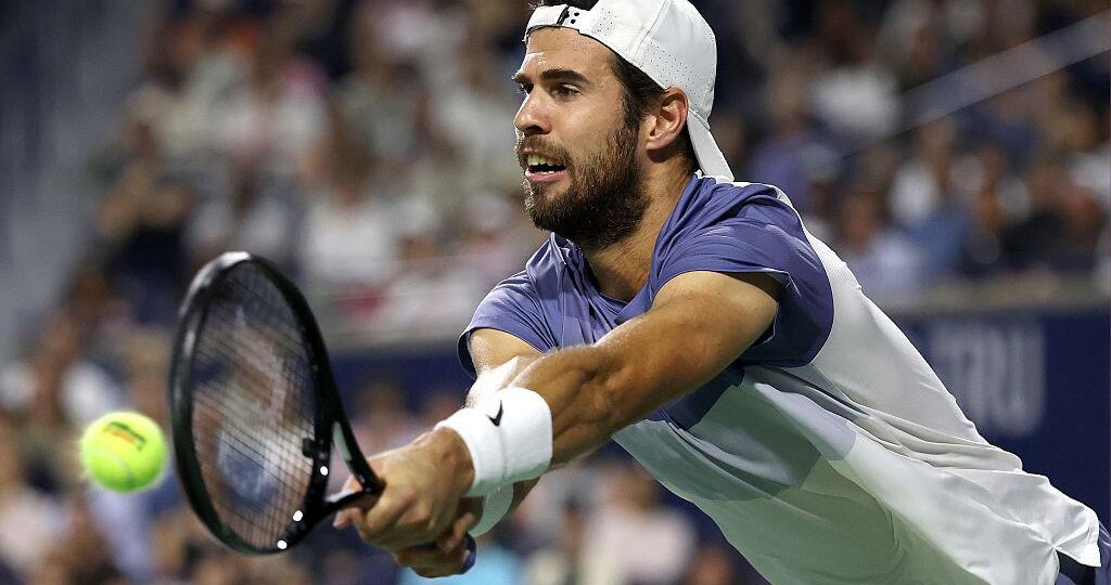 Первая ракетка России стартовал с победы на US Open