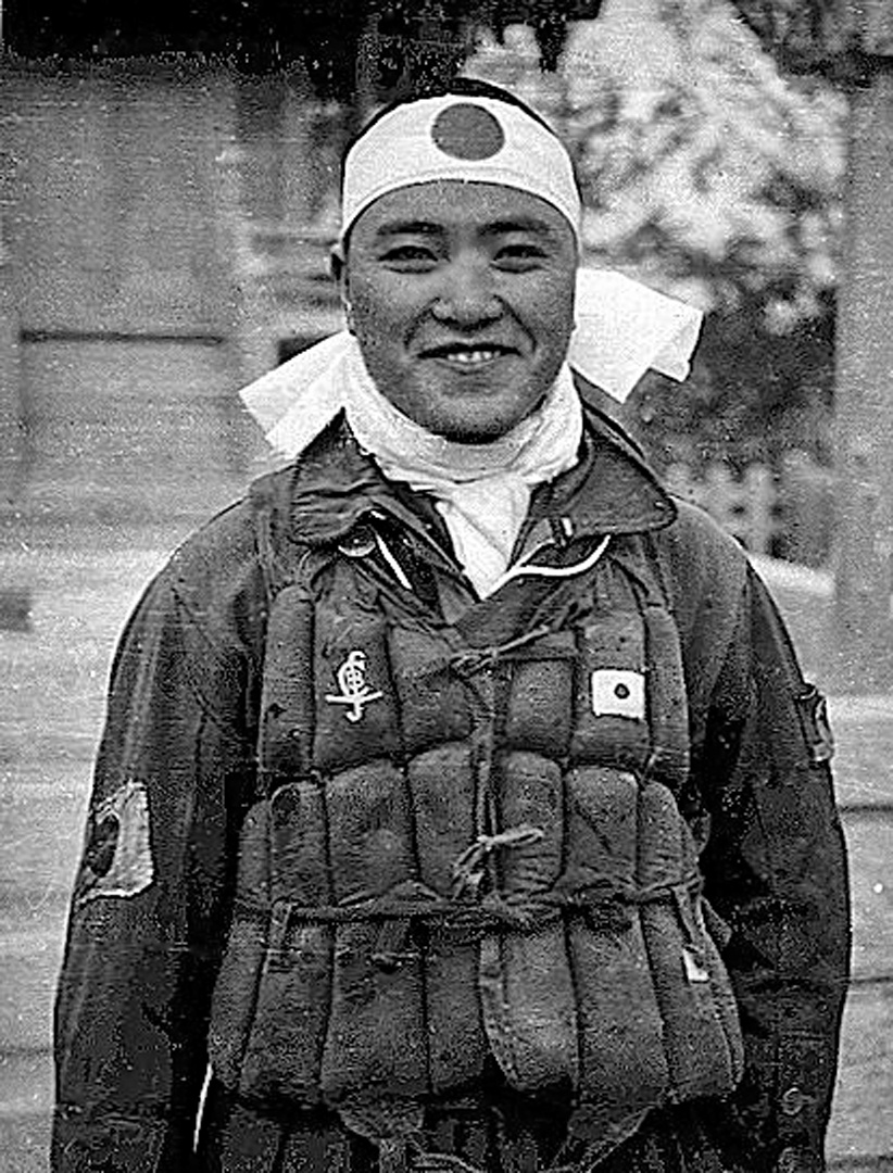 Пилот-камикадзе Киёси Огава, который атаковал американский авианосец «Банкер-Хилл»