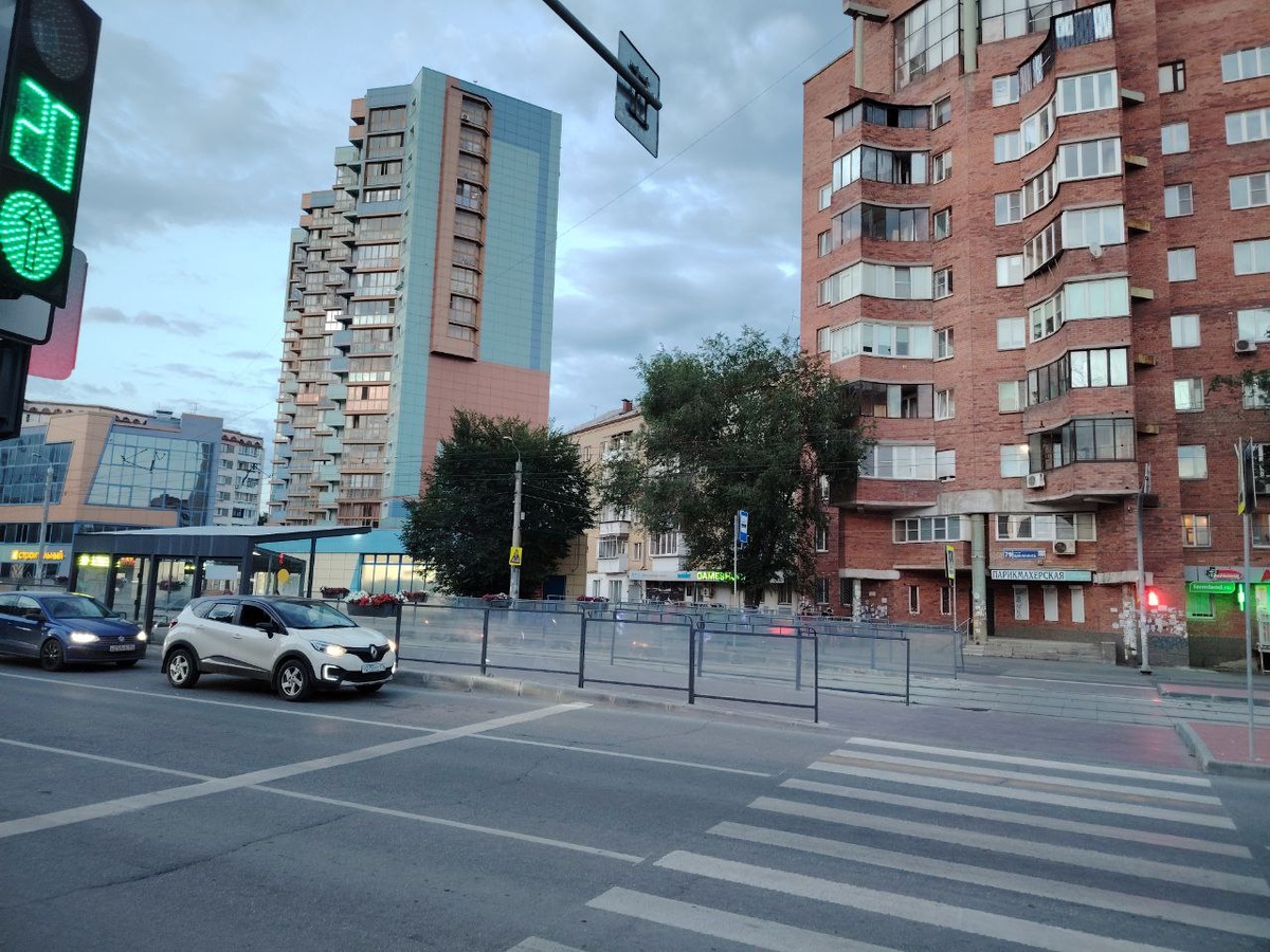 тёплый вечер в Сорренто..ой в Челябинске.)