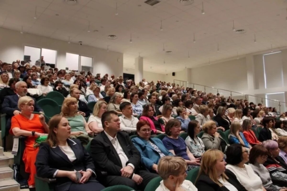    Большое педагогическое совещание пройдет в Екатеринбурге 29 августа