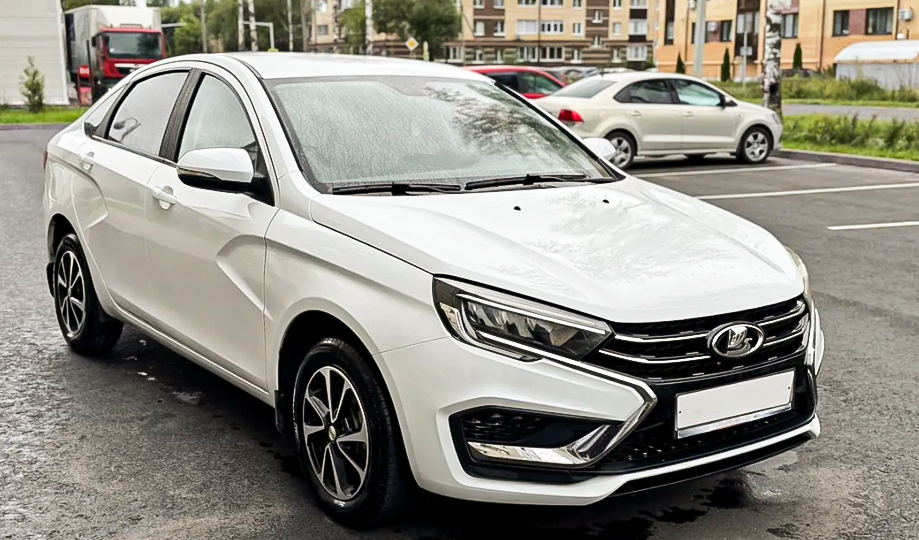 11 поломок за полгода владения: владелец Лады Весты рассказал, что сломалось в его автомобиле всего за 6 месяцев