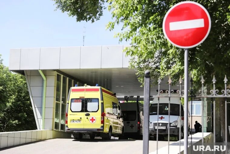 В больницу были доставлены 19 человек, остальные получили помощь амбулаторно. Фото: Екатерина Сычкова © URA.RU