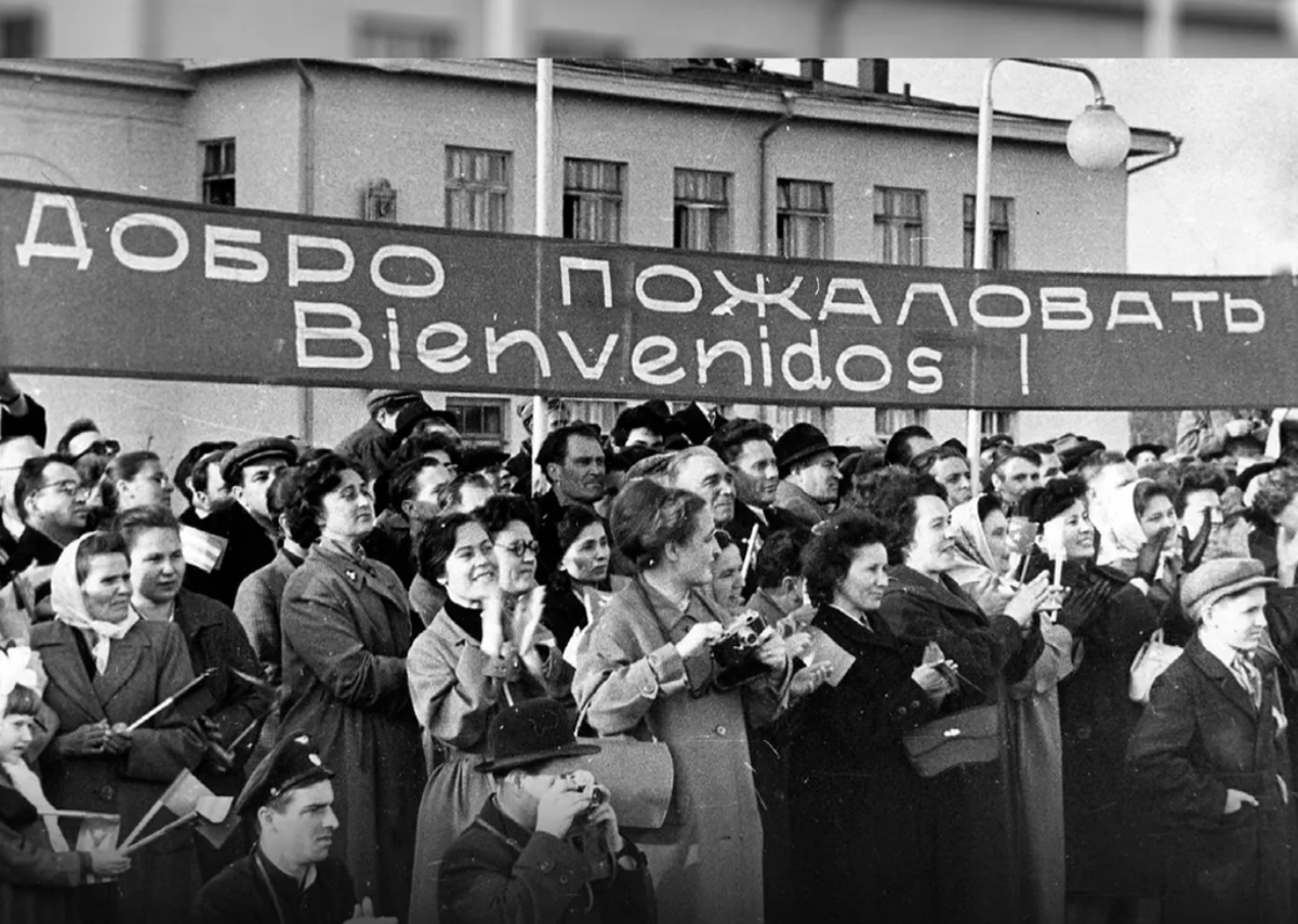 Встреча Фиделя в аэропорту Иркутска