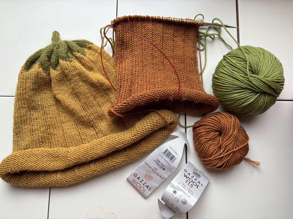 шапка-тыква старая и новая 