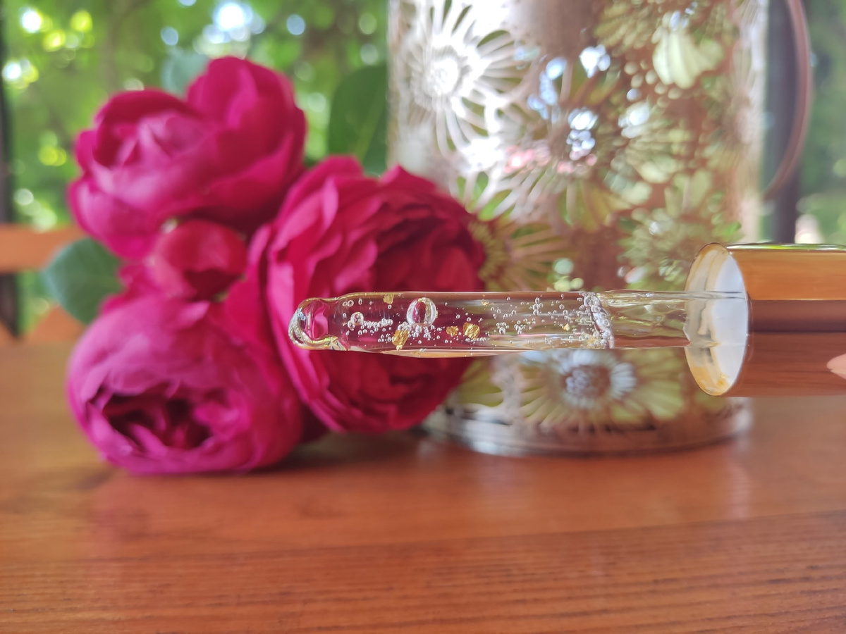 Сыворотка с золотыми частицами