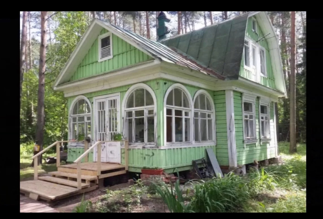 Старые дачи, ставшие настоящим лицом той ушедшей эпохи, до сих пор пользуются популярностью, хотя во многих размещены музеи или их занимают  наследники некогда крупных шишек. Фото из сети