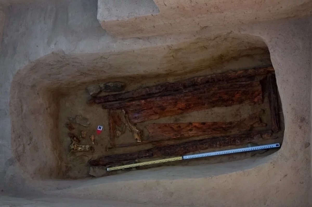    Погребения были разграблены.