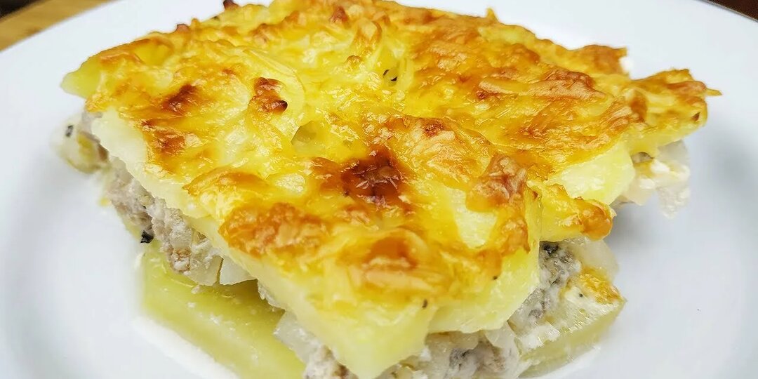 Запеканка из картофеля с фаршем — бюджетный, сытный и вкусный ужин.