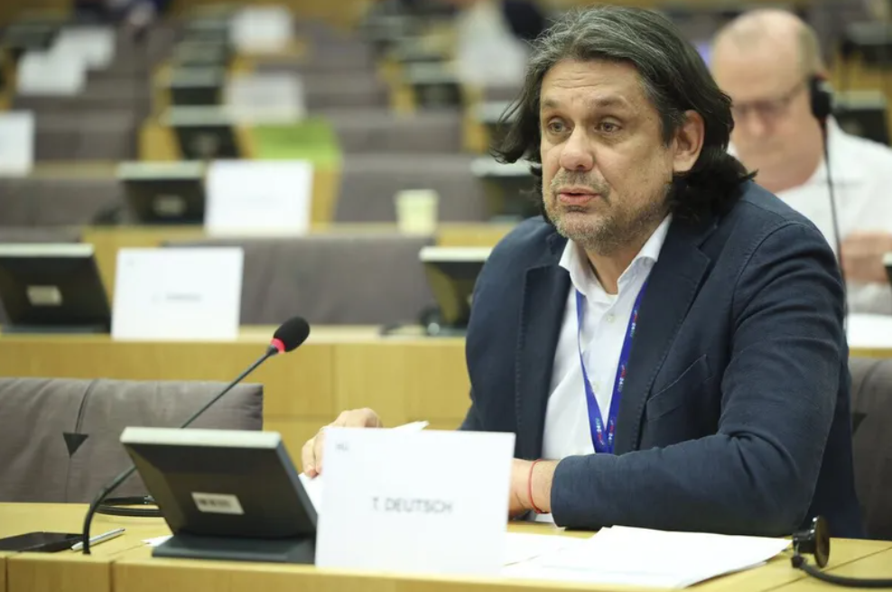    «Членство в ЕС должно быть снято с повестки дня». В партии Орбана обвинили Украину в вооружённом нападении на Евросоюз