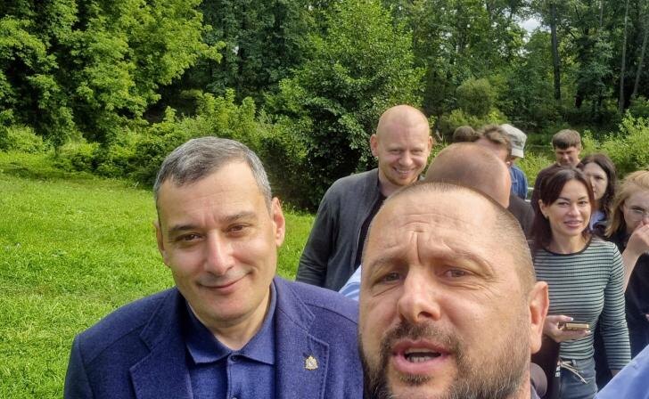    Антон Тяпочкин