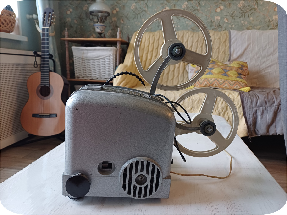 кинопроектор Луч-2. фото автора