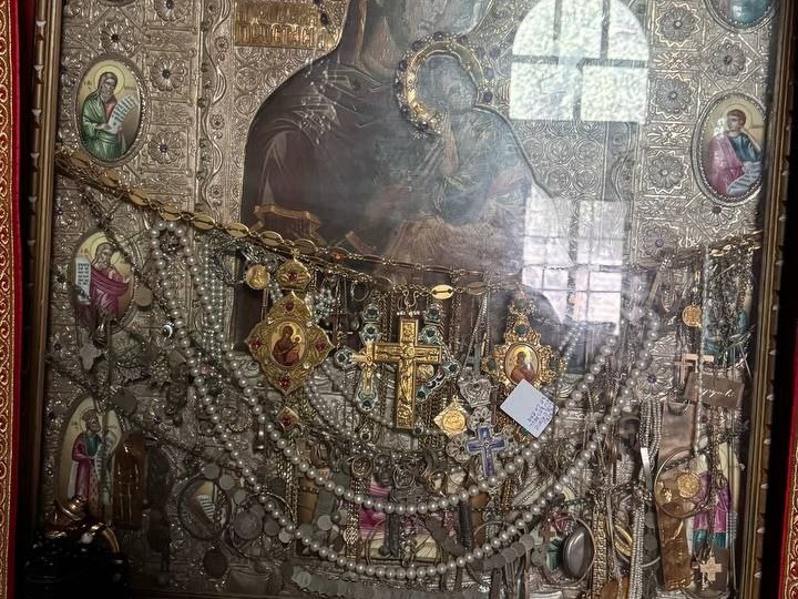 ❗️В афонском монастыре Кутлумуш хранится великая святыня – икона Божией Матери «Страстная