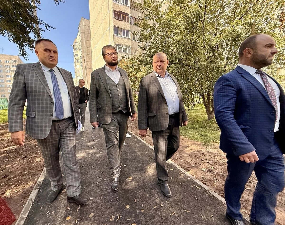 2025: ...и хипстеризация всего чиновничьего аппарата?