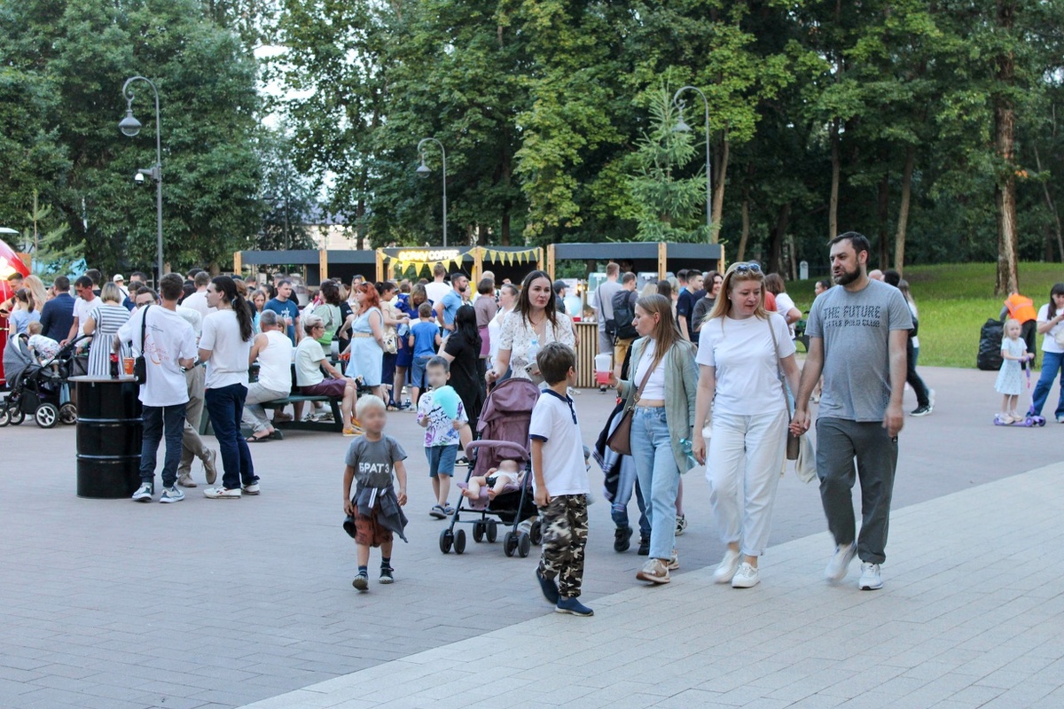 Новый порядок выплат касается семей с детьми, работающих людей и студентов.  Фото: ФедералПресс / Ксения Кобалия