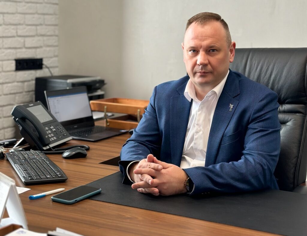     Фото: Мурманский морской рыбный порт