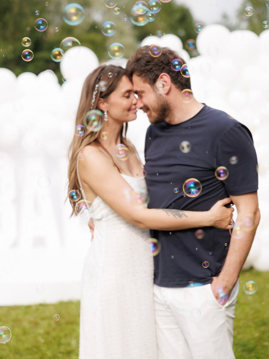 Агата Муцениеце и Пётр Дранга