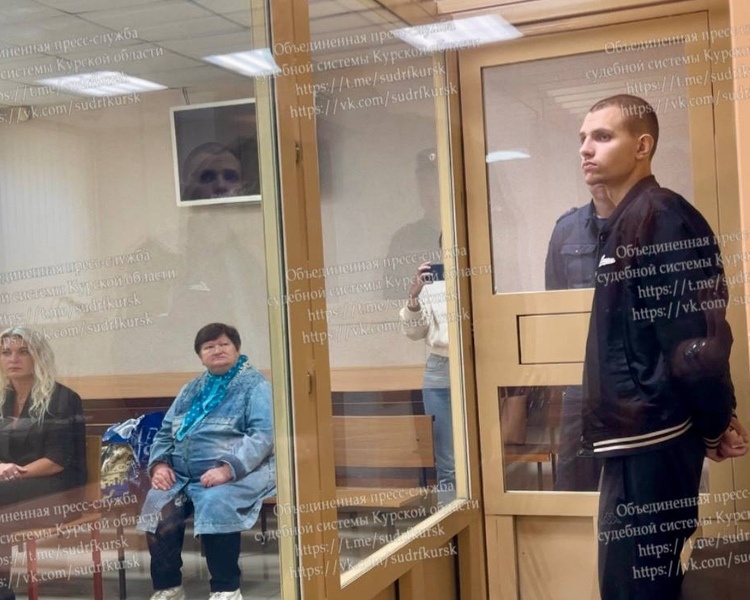     Курянин, обвиняемый в двойном убийстве, отказался от последнего слова