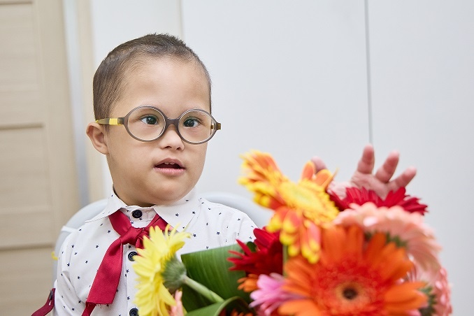 Маленький Колясик, подопечный Благотворительного фонда "Дорога жизни"