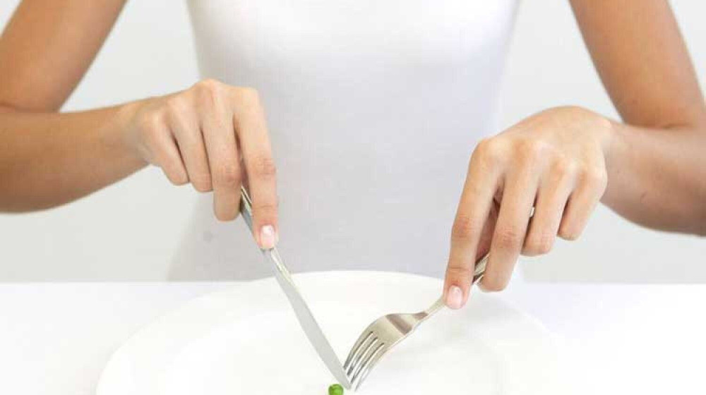    Фальшивые эксперты TikTok: как голодание стало модным трендом