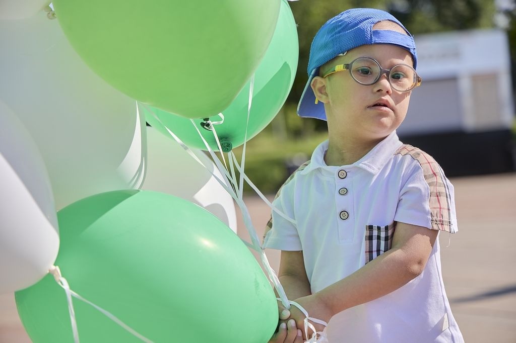 Маленький Колясик, подопечный Благотворительного фонда "Дорога жизни"