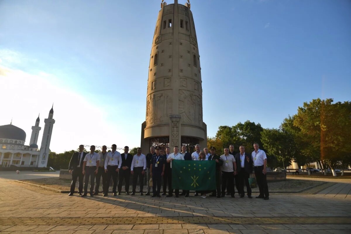    В Майкопе прошла экскурсия для участников программы «Герои Адыгеи»