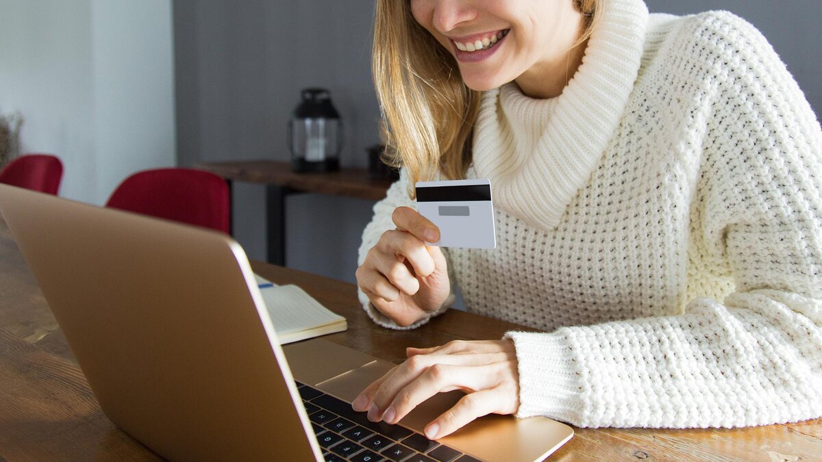 Фото: freepik.com/katemangostar