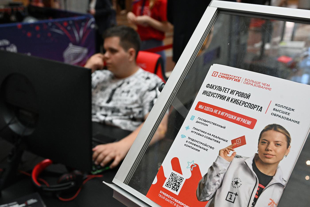   Александр Казаков / Коммерсантъ