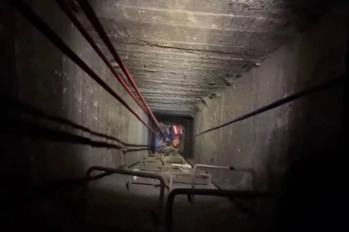    Упавшую в 10-метровую заброшенную шахту женщину спасли в Ижевске