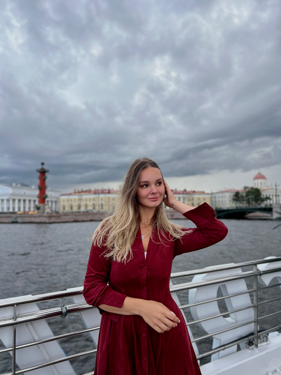 Добро пожаловать на мой канал о Петербурге, его местах и путешествиях 🫶🏻