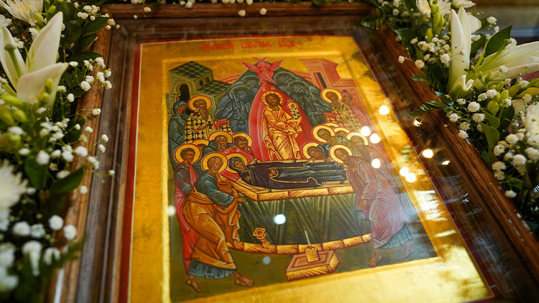 Патриаршее служение в праздник Успения Пресвятой Богородицы в Успенском соборе Московского Кремля.patriarchia.ru / Сергей Власов