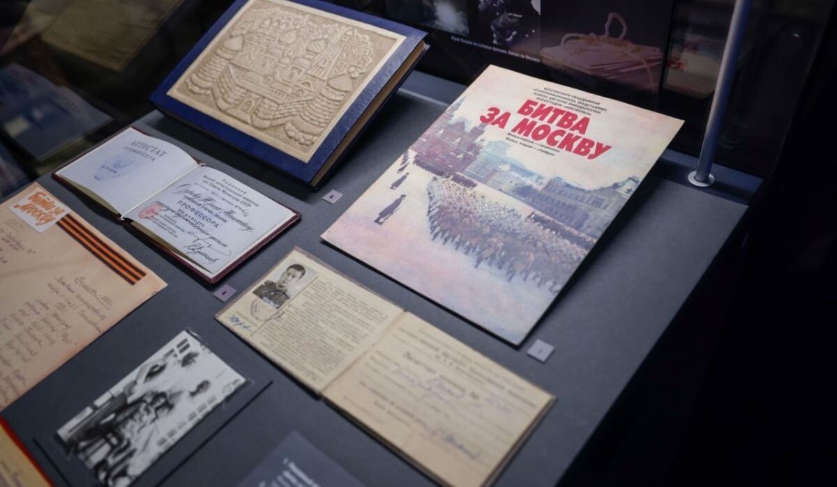     Выставка «Семейные реликвии». Источник: victorymuseum.ru Автор фото: Пресс-служба Музея Победы