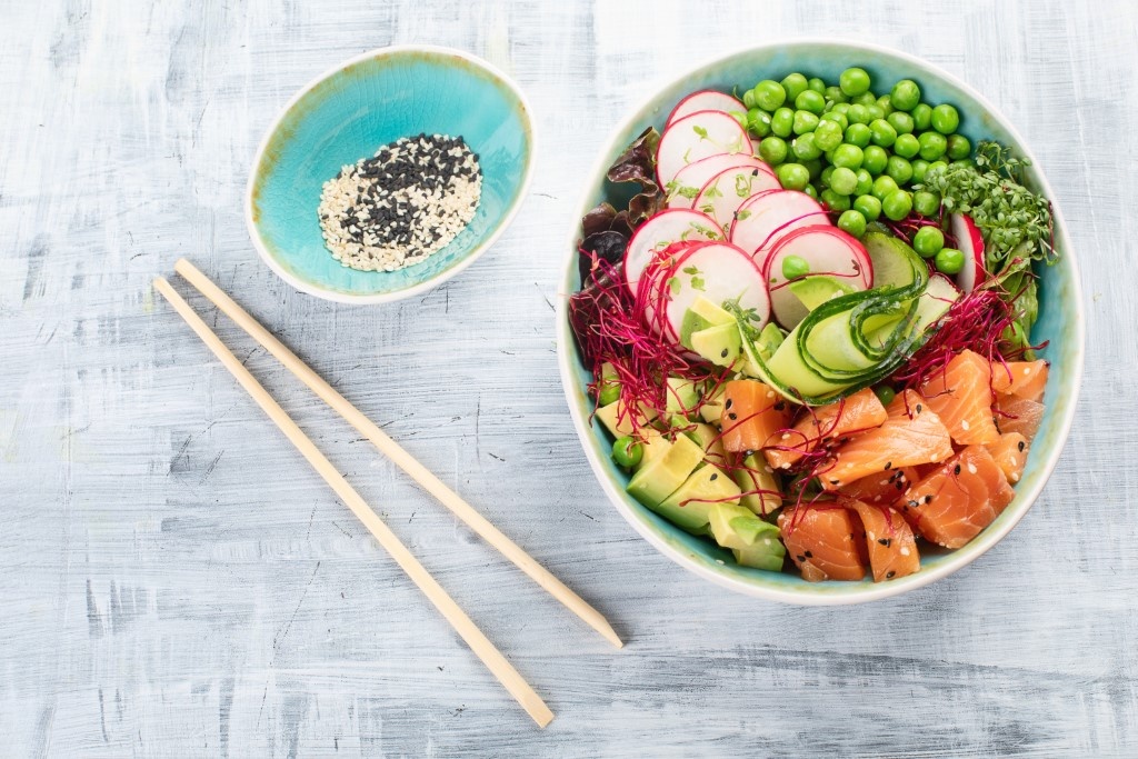 Вариант сервировки стола.
Ингредиенты для боула доступны для заказа на сайте http://frost26.ru