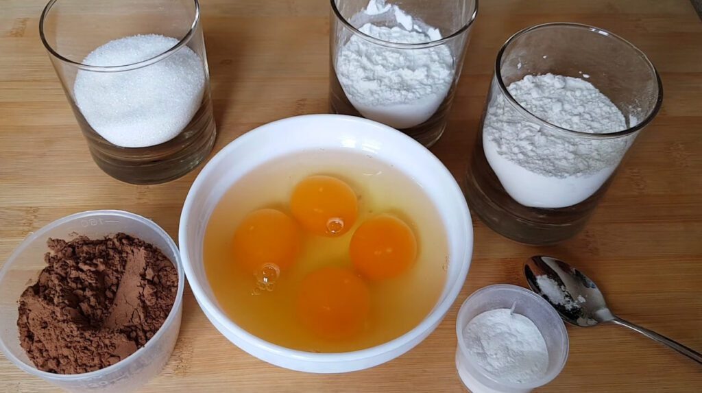 Шоколадный Бисквитный Рулет - Вкусно Просто Быстро